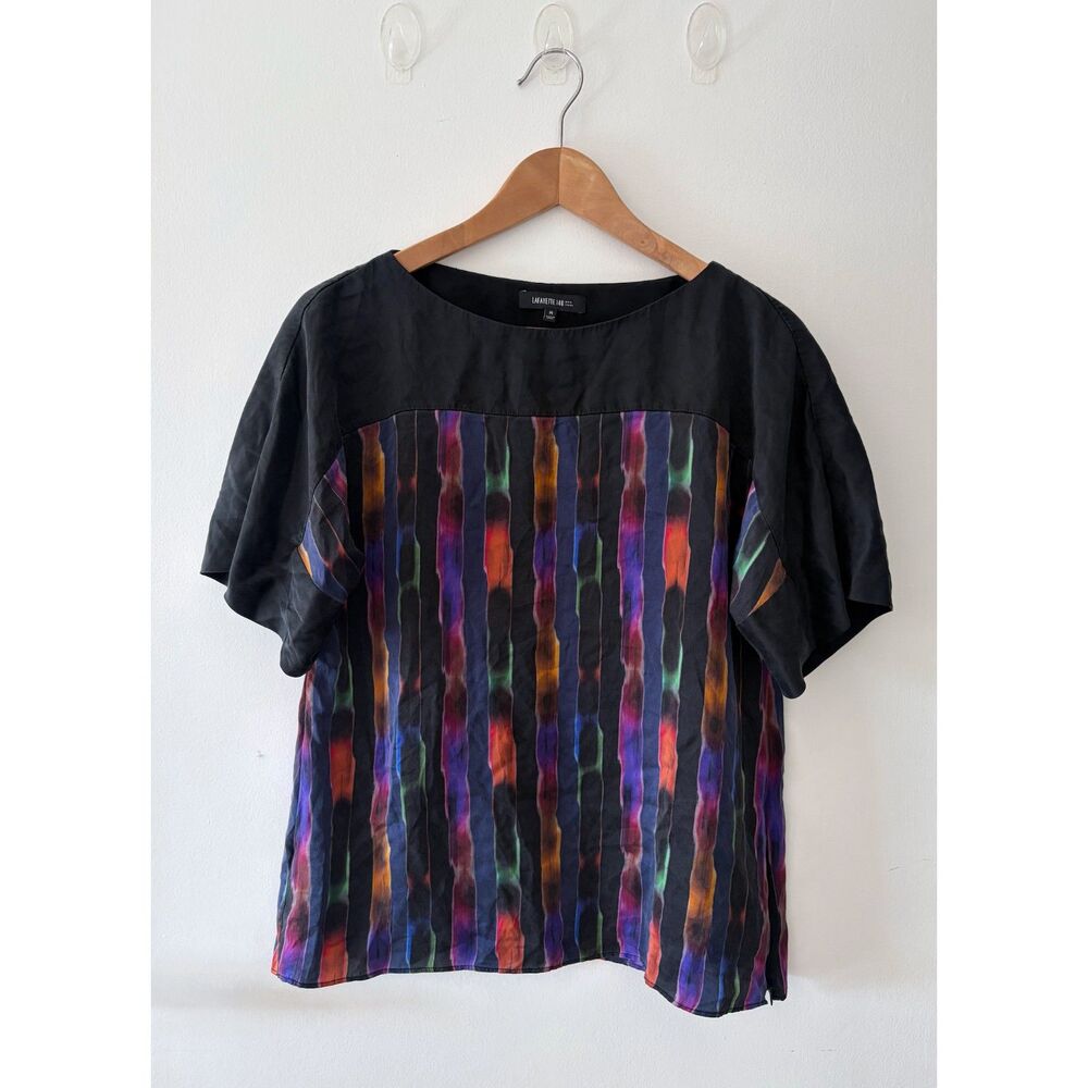 LAFAYETTE 148 New York Black Rainbow Silk Short Sleeve Top Blouse Womens Medium